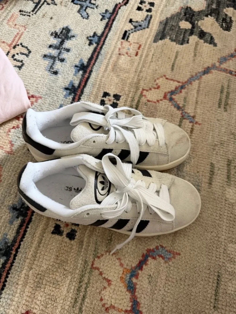 Grey adidas Campus 00s barely worn near perfect condition